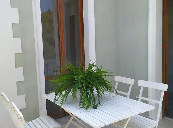 44 Bed & Breakfast Pesaro