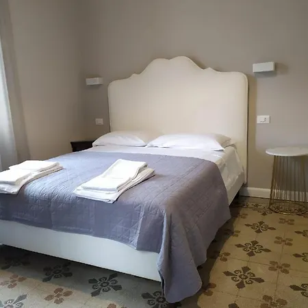44 Oda ve Kahvaltı